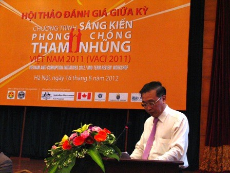 Совместные усилия правительства и народа Вьетнама в борьбе с коррупцией - ảnh 1